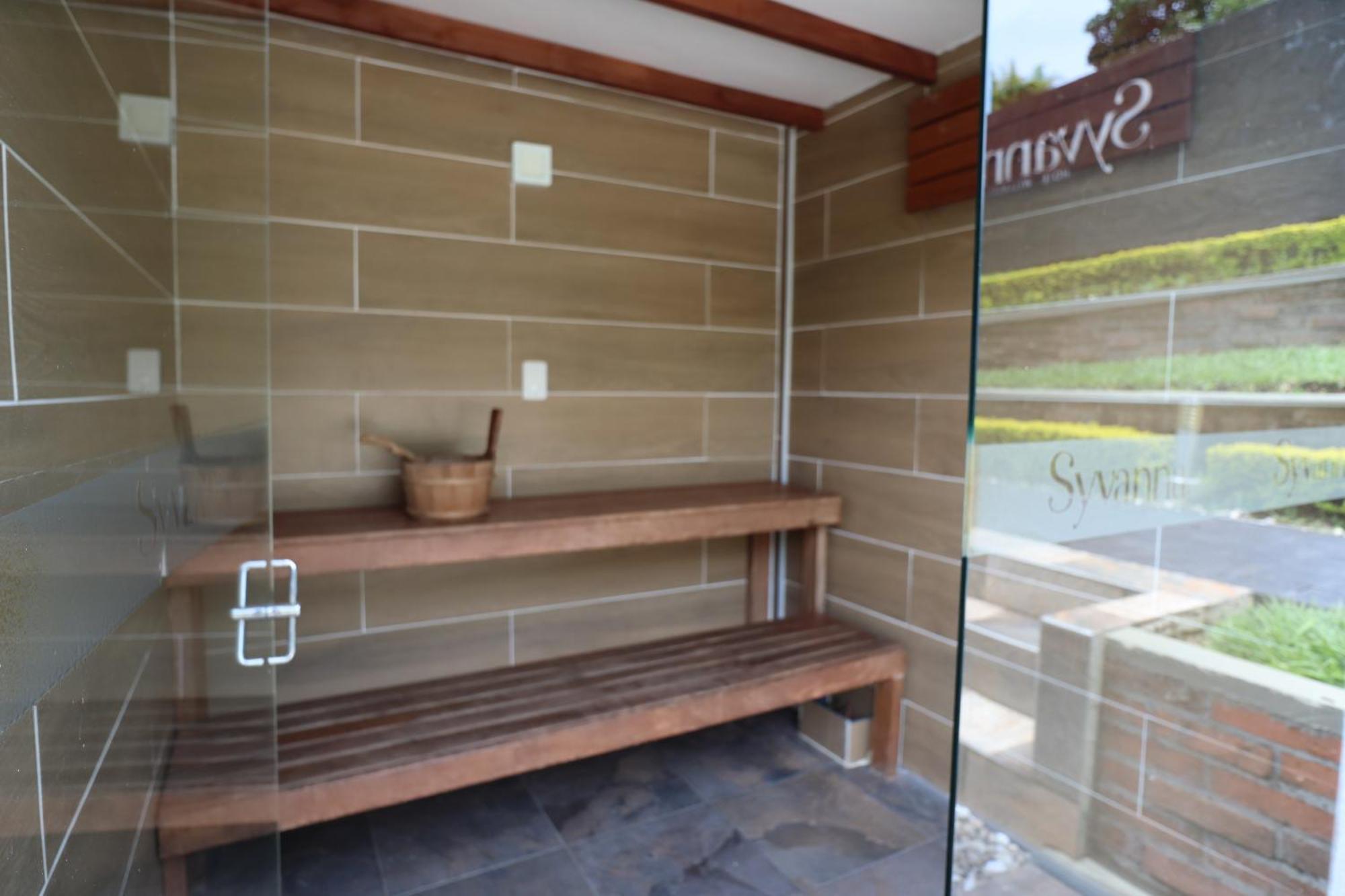 Hotel Syvanna Wellness And Spa Cerritos Exterior photo