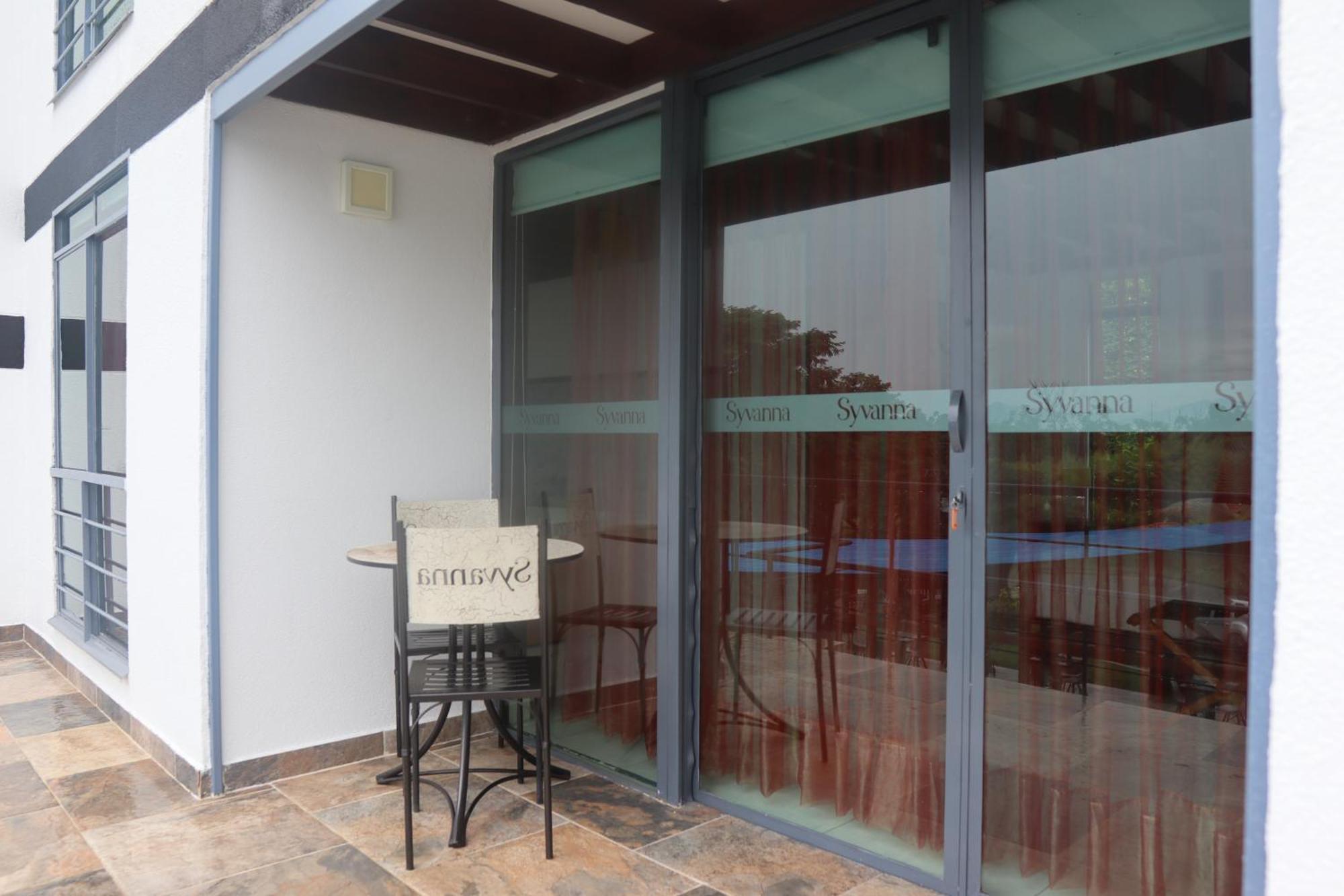 Hotel Syvanna Wellness And Spa Cerritos Exterior photo